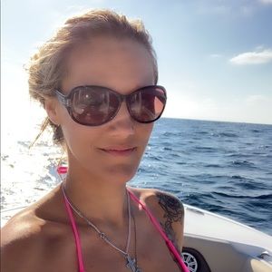 Meet your Posher, Colleen